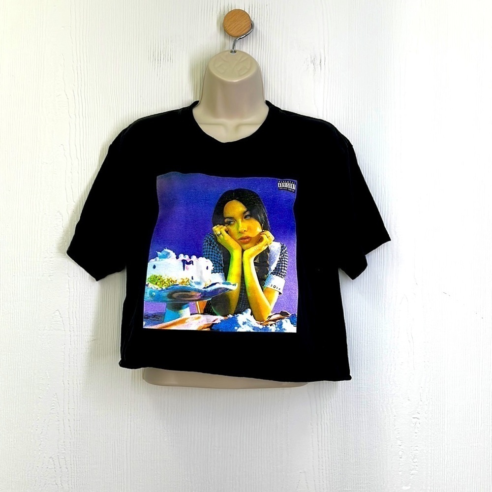 Olivia Rodrigo - Sour Olivia Rodrigo Album Cover Graphic Short Sleeve Crop Med